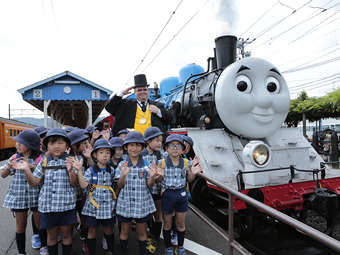 今年もトーマスが大井川鐵道を走る！　子どもたちも大喜びした初の試みをレポート