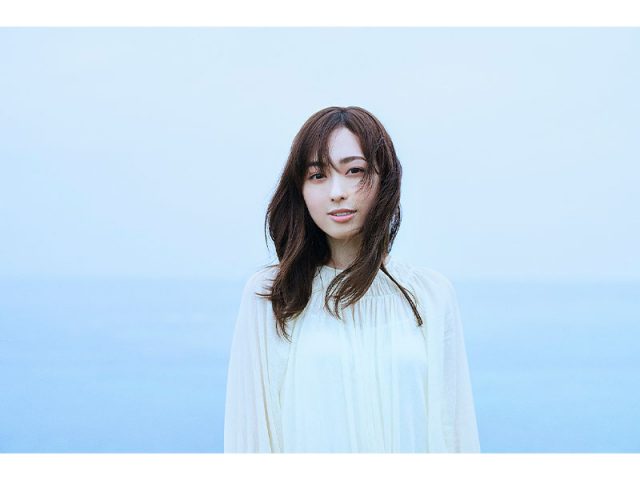 福原 遥、ニューシングル「風に吹かれて」のミュージックビデオを公開