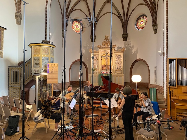 ヨーロッパの古楽器と日本の笙のコラボレーションとなったベルリンの教会での録音
