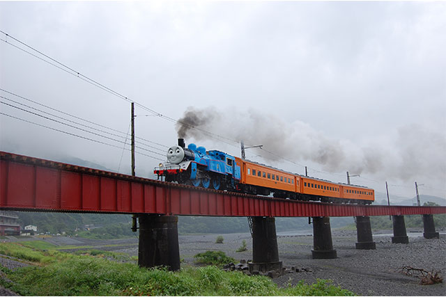 試運転時のきかんしゃトーマス号