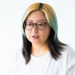 真剣な表情の田中伶奈